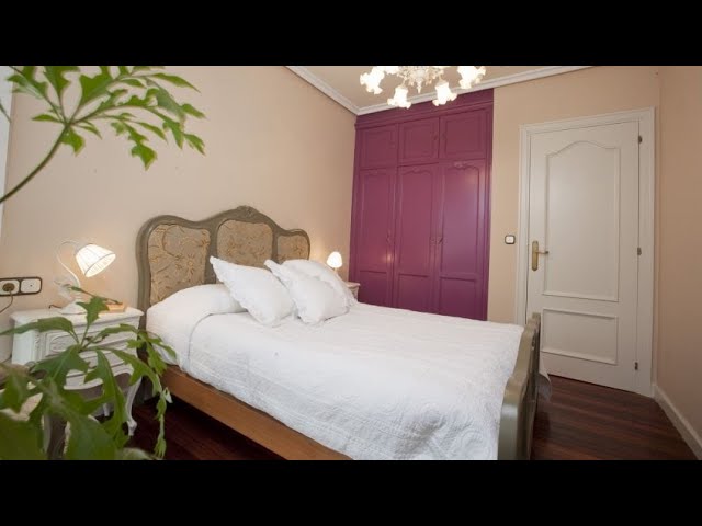 Convierte tu dormitorio en un oasis vintage: ideas para decorar con muebles antiguos